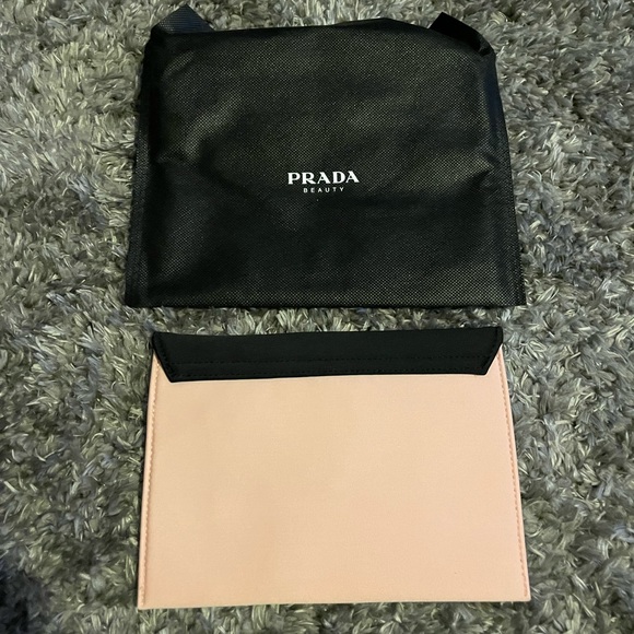 Prada pink slim wallet/ bag - Picture 7 of 7